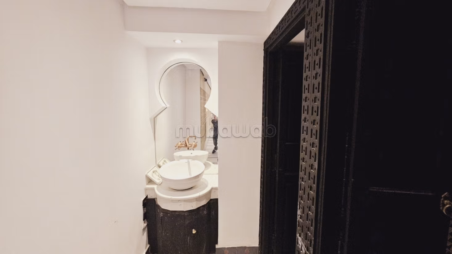 Pas de porte restaurant – Hivernage