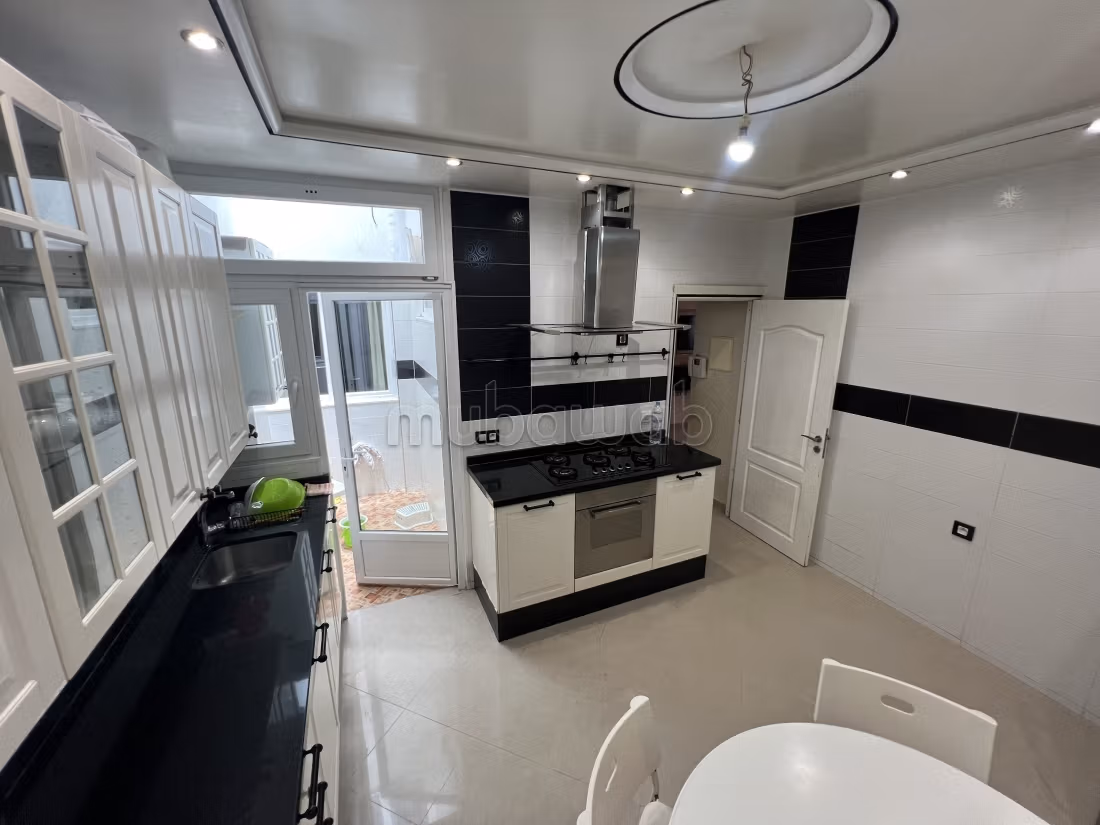 Maison à vendre – 7 chambres – Tanja Balia