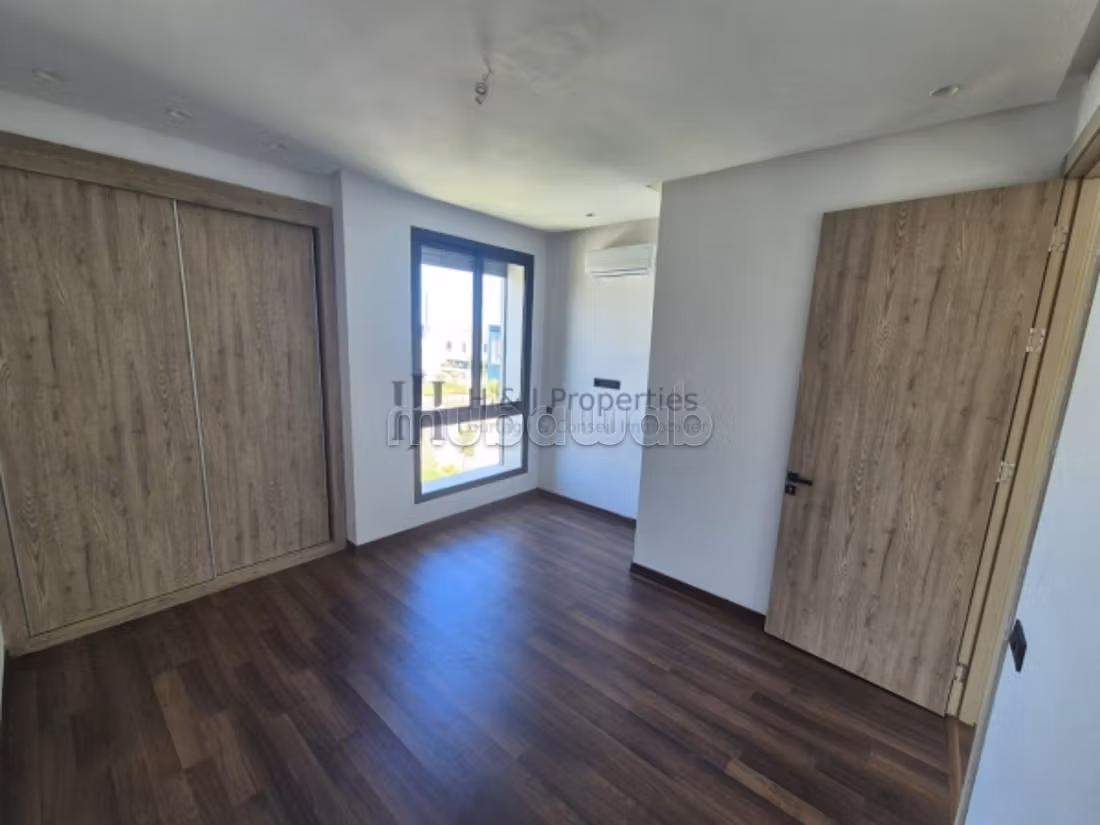 Villa de 600m² 5 chambres piscine