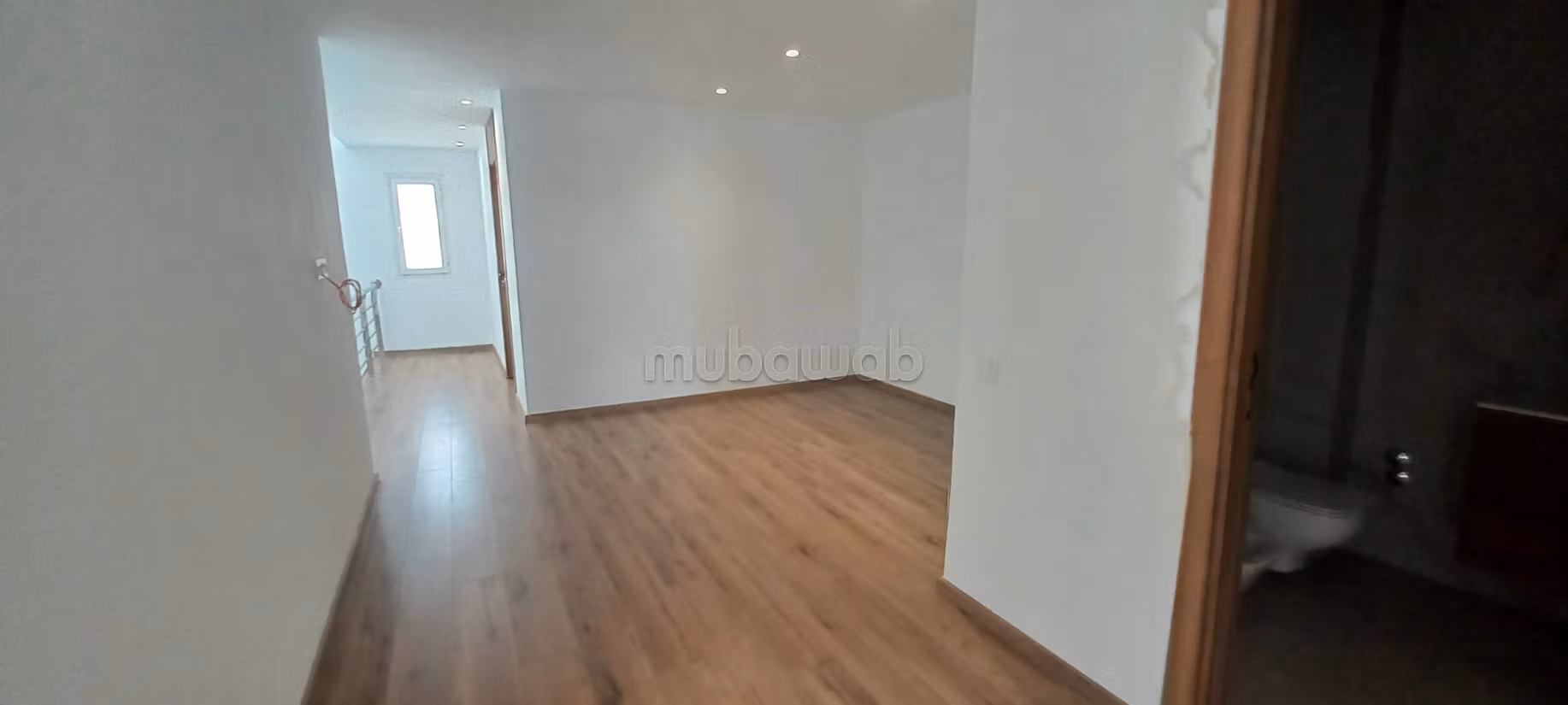 Splendide villa à vendre à Dar Bouazza. 3 chambres agréables. Climatisation et piscine