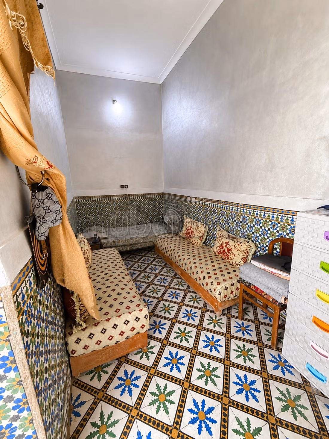 Riad 6/7 Rooms Subletting Allowed