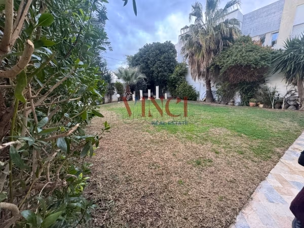 For sale a villa in Carthage Yasmina