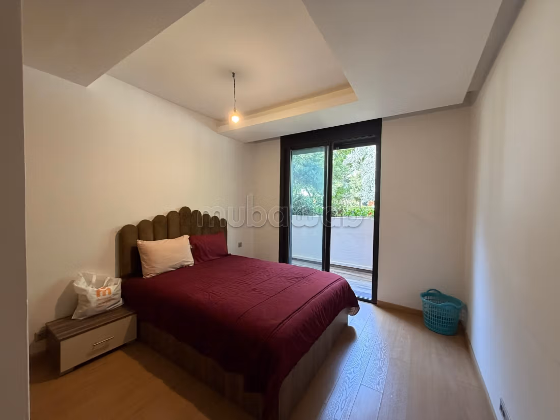 Appartement standing vide en location a l'orangerie