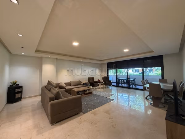Appartement standing vide en location a l'orangerie