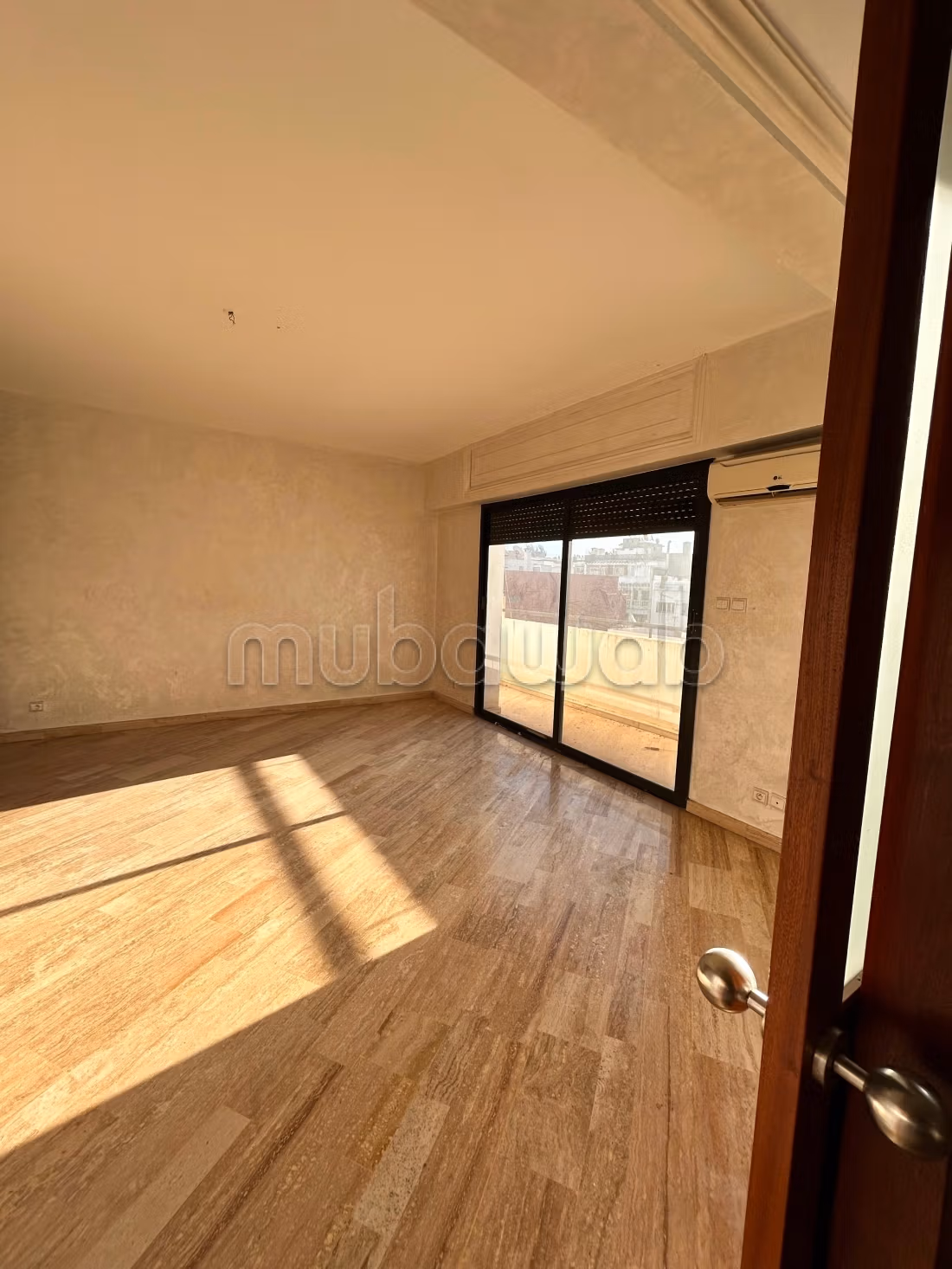 Appartement 350 m² à Gauthier — 7