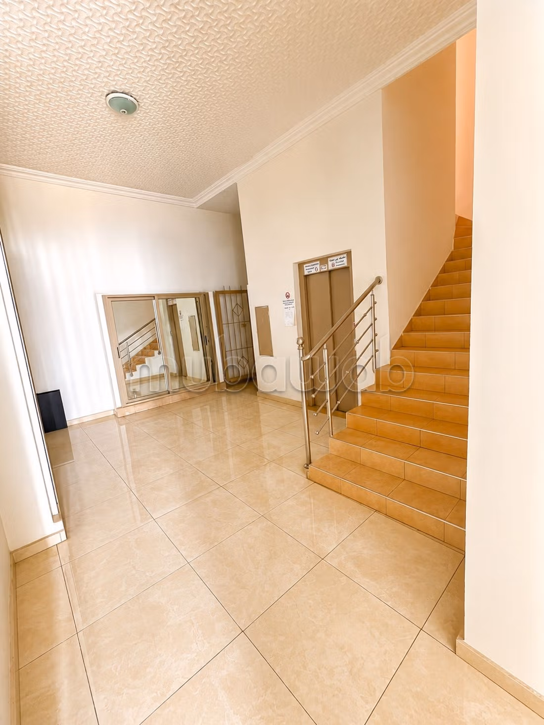 Bel appartement à louer à Fonte. 3 belles chambres. Meublé