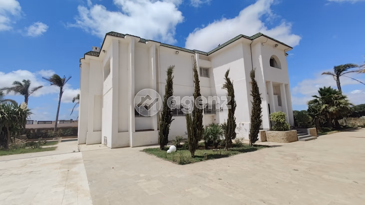 Villa à vendre 20 900 m², 8 chambres Autre Dar Bouazza