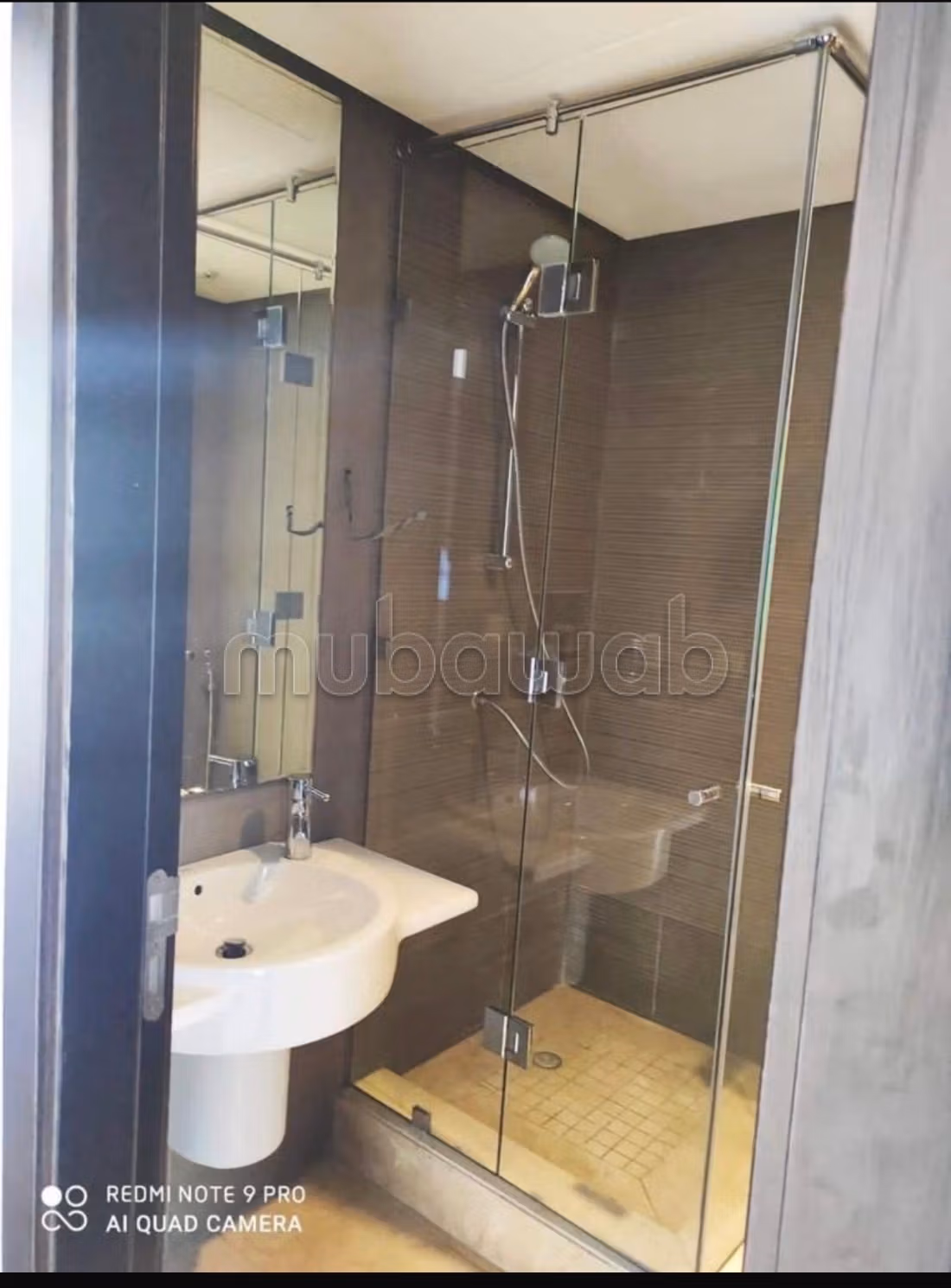 Très bel appartement en location à Ville Verte. 
2 chambres. 
Avec ascenseur et terrasse — 2