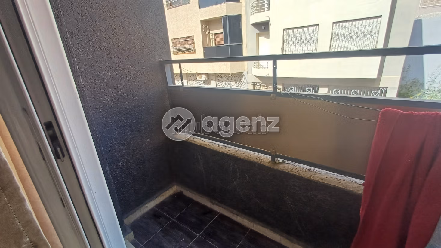 Appartamento in vendita 142 m², 5 camere Tacharouk Hay Al Walaa Casablanca