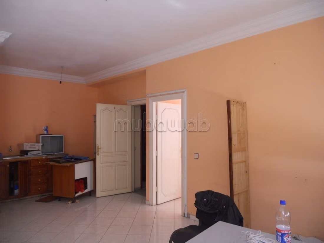 Office for rent in Bachkou subdivision