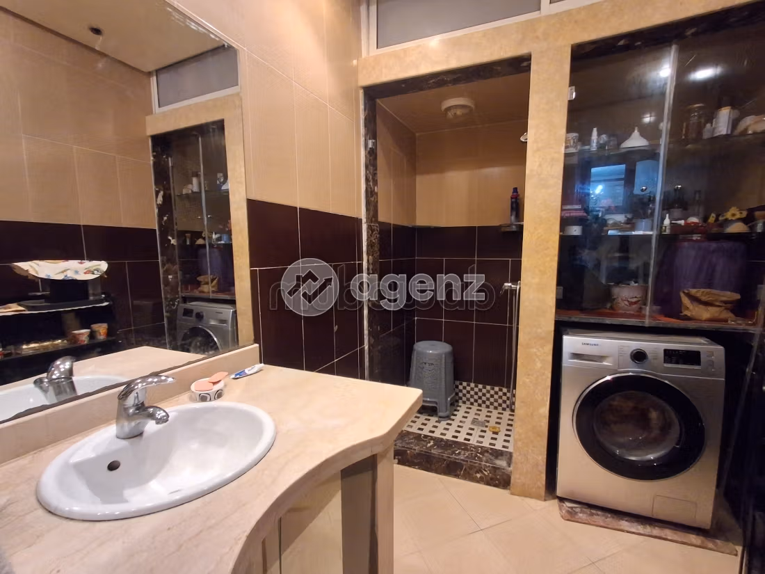 Huis te koop 211 m², 2 slaapkamers Andere Skhirate Témara