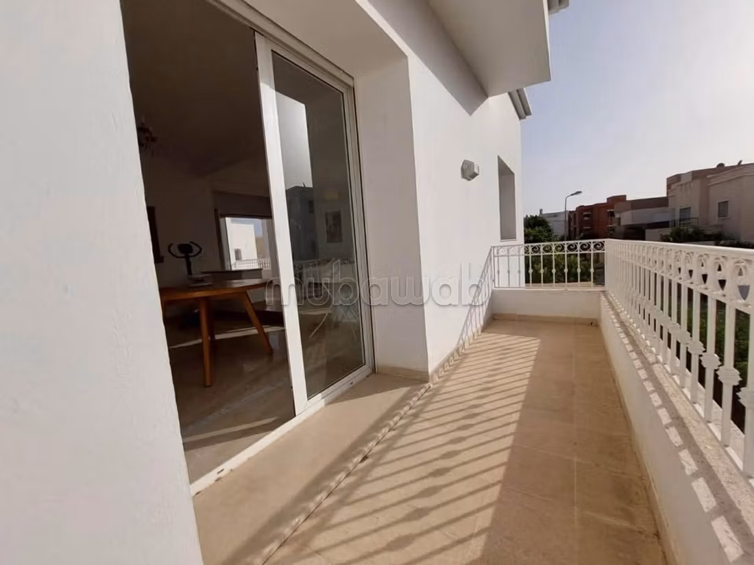Villa s6 con grande giardino a Jardin Laouina