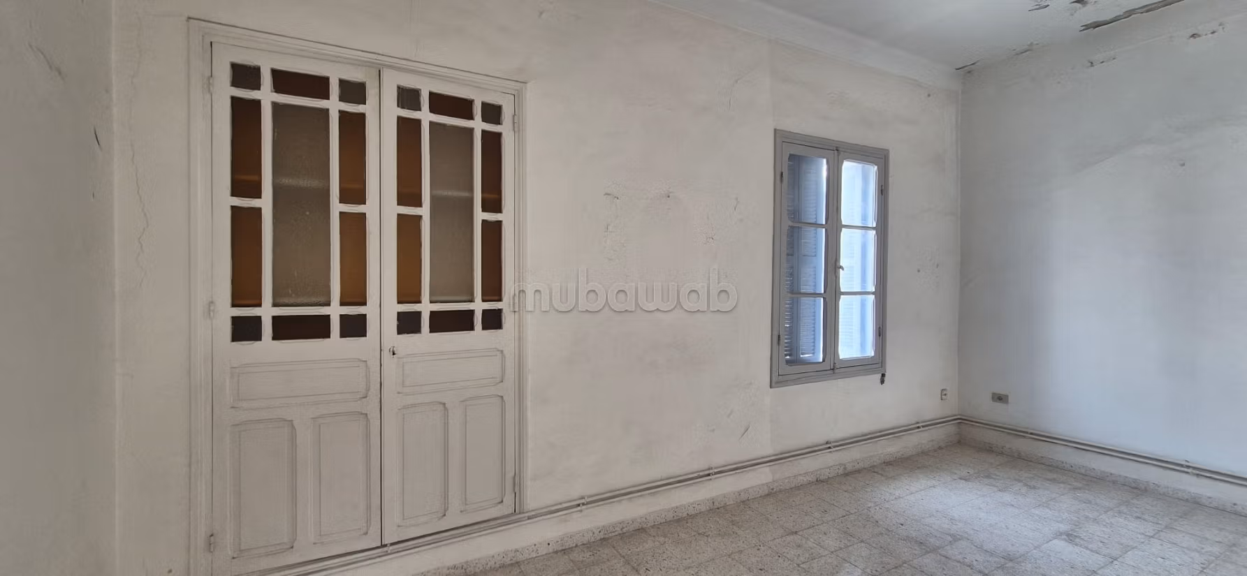 Traditional style house for artisanal use