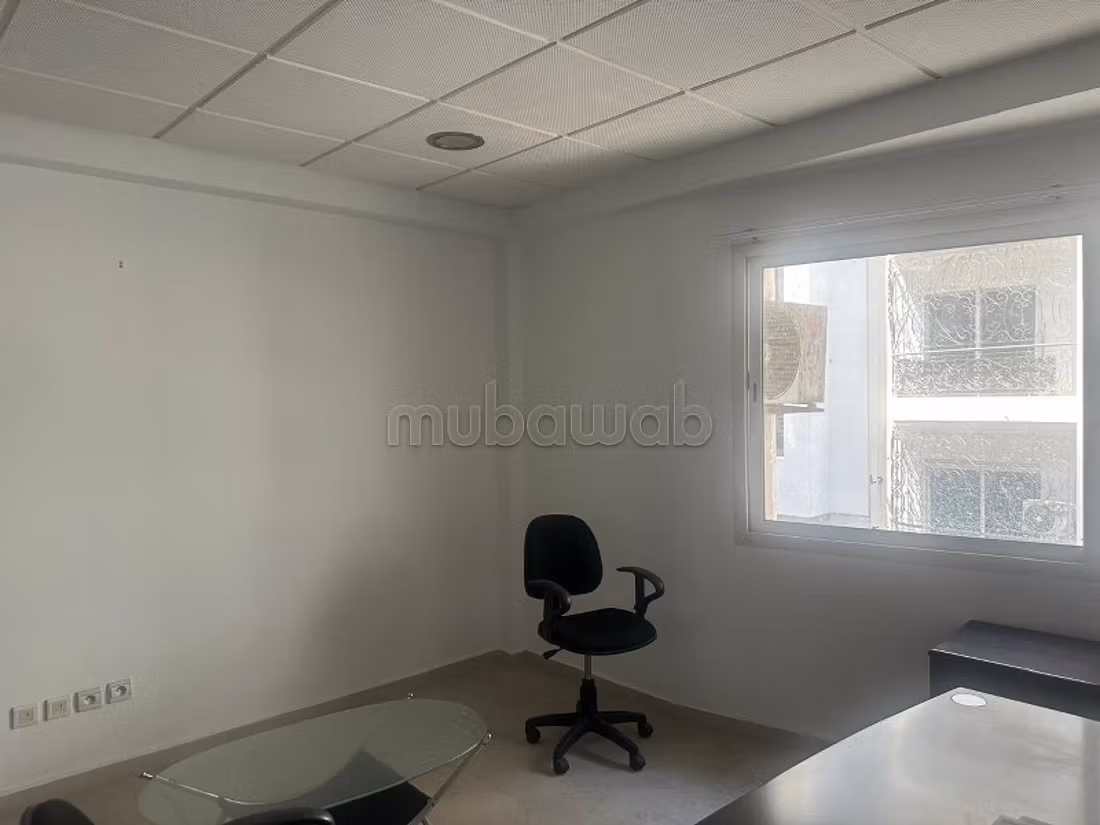 Office plateau for rent in the HOSPITALS district