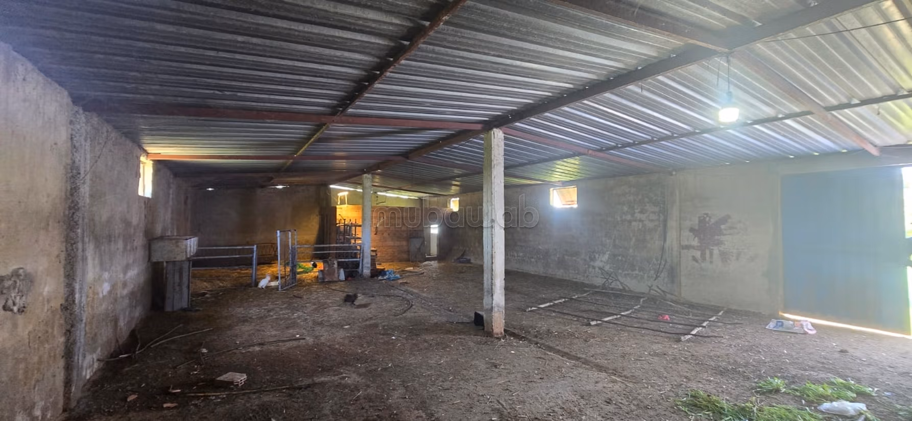 Granja en venta en Sala el Jadida. Superficie total 42500 m²