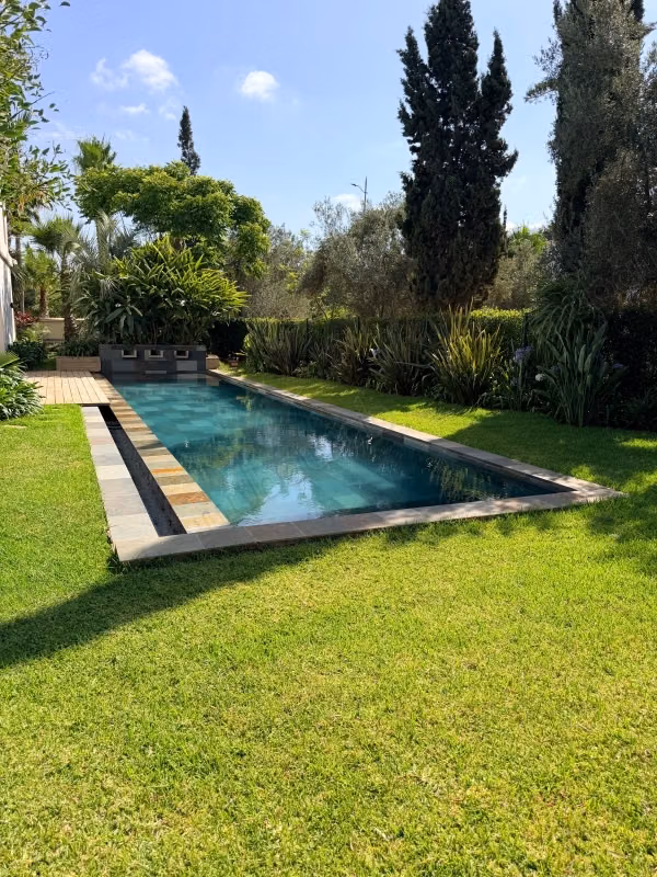 Superbe villa Bouskoura première ligne sur le golf