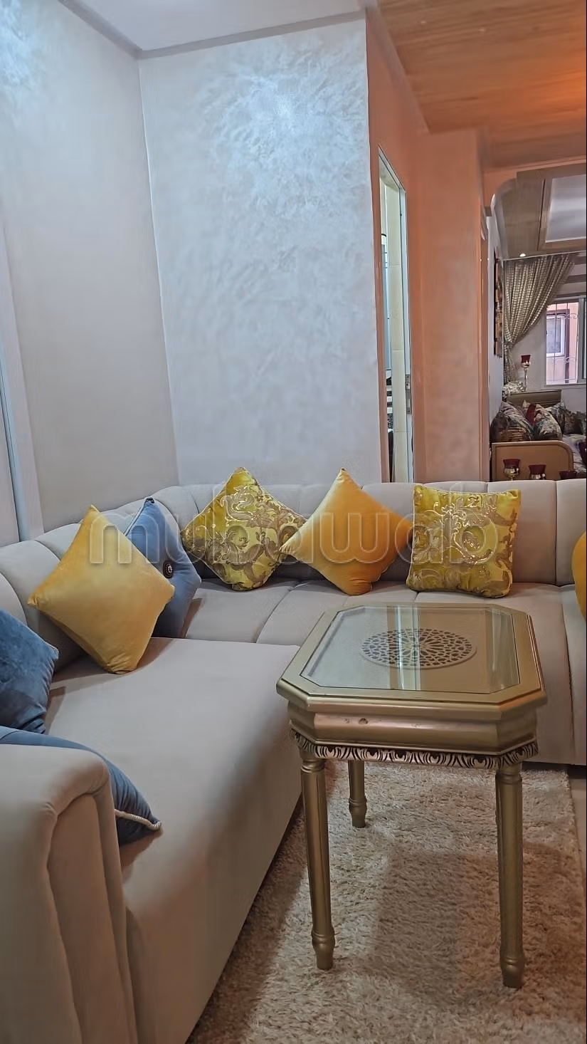 Appartement à louer à sala al jadida proche de la