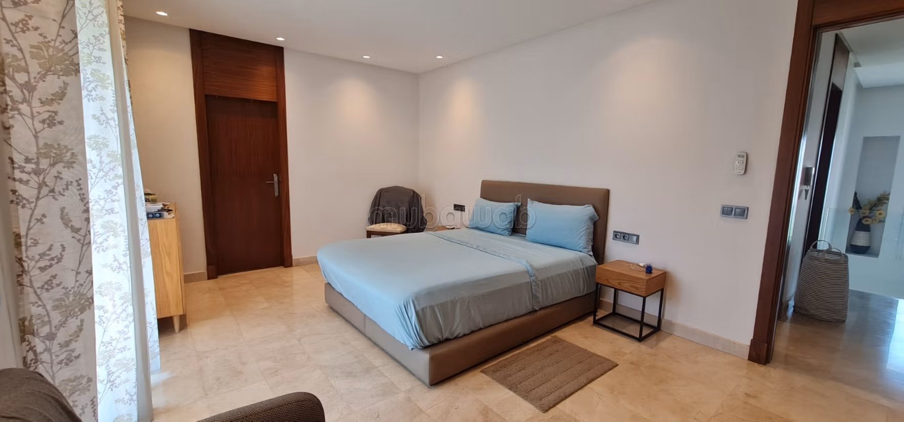 Villa Arredata con Piscina – Quartiere Val d'Anfa