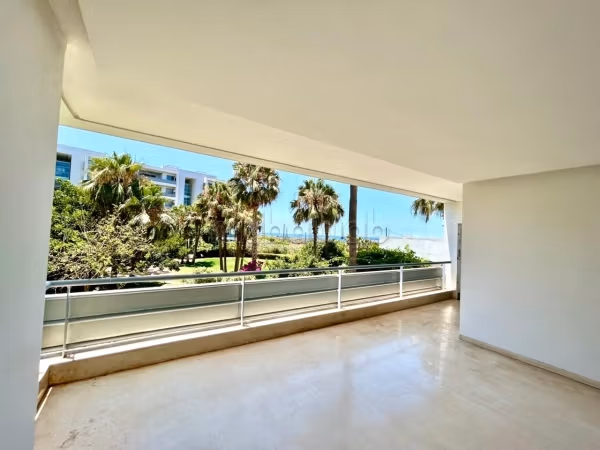 Ain Diab – Appartement à la location