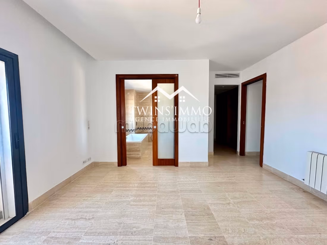 S4 Apartment at Berges du Lac 2