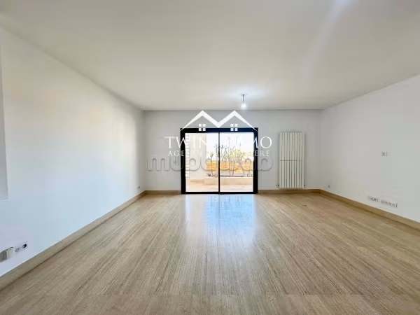 S4 Apartment at Berges du Lac 2