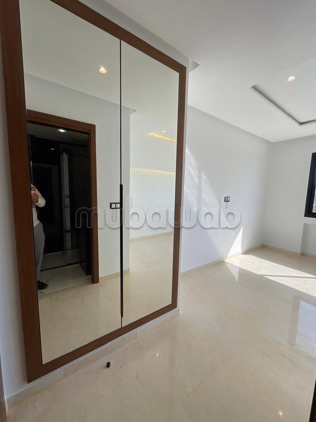 An S3 apartment
