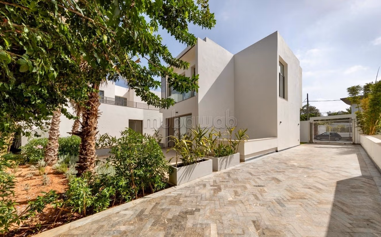 Villa professionnelle de standing 627m² Val d'Anfa