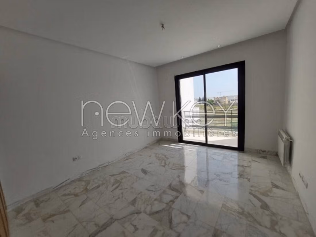 S3 Apartment in La Marsa