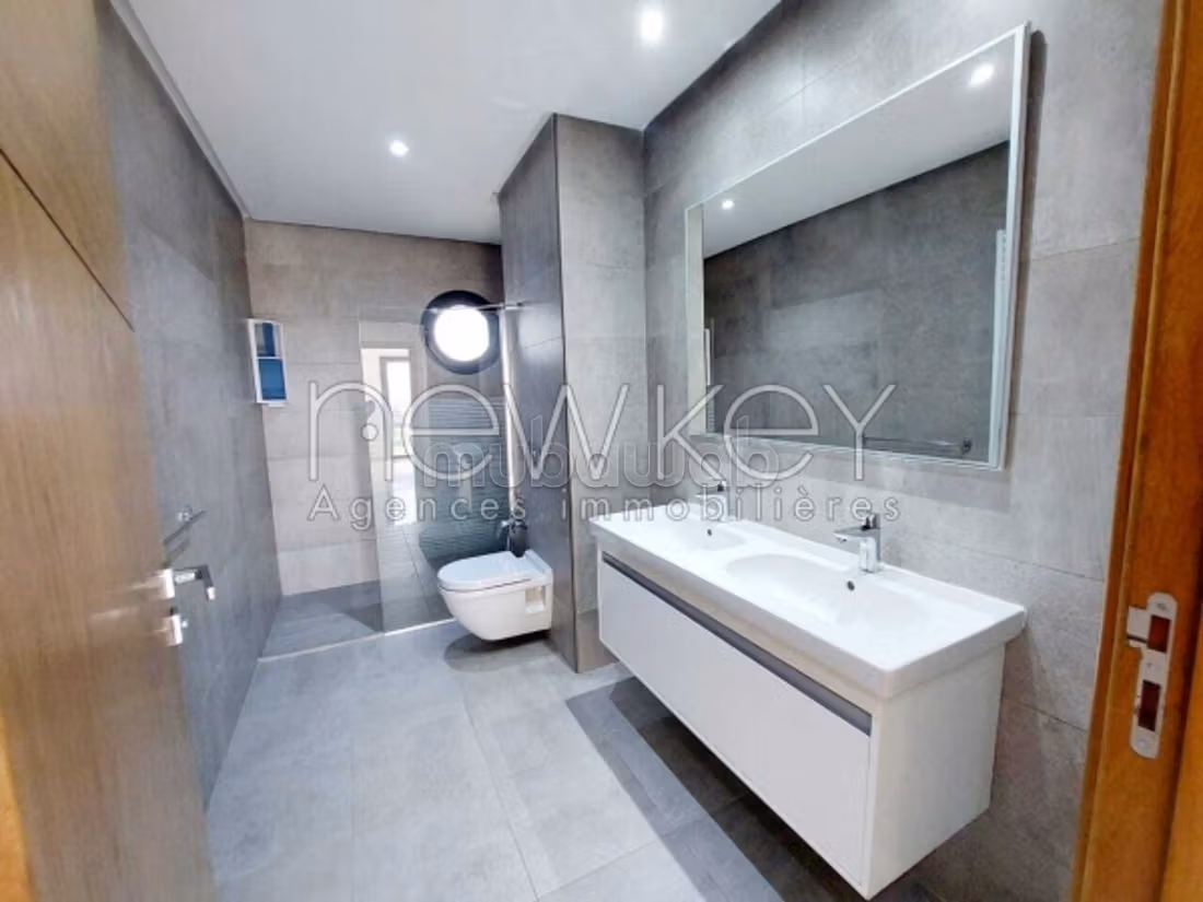 S3 Apartment in La Marsa