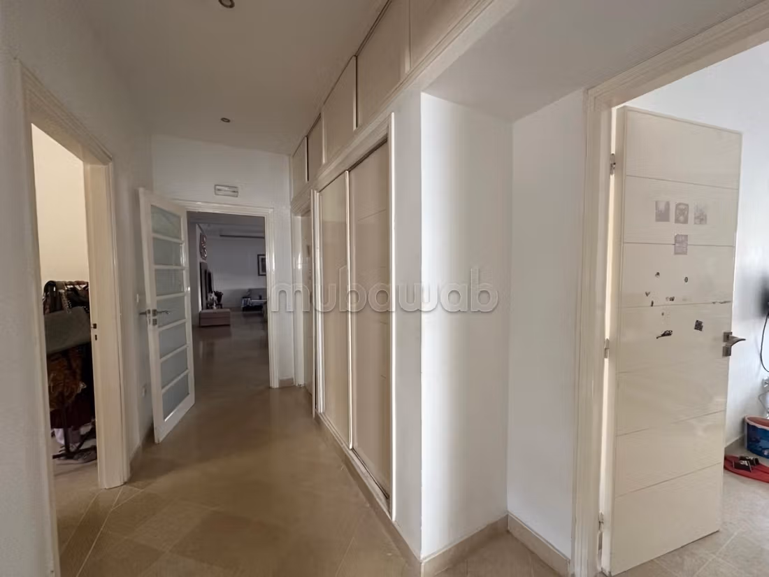 A vendre un duplex S4 à Cité Ennozha