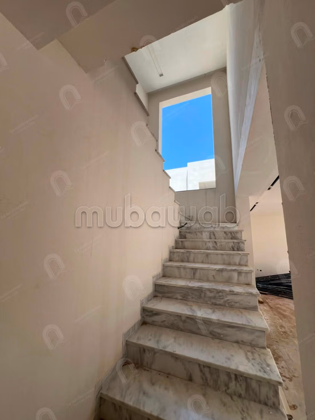 In vendita duplex S3 con piscina a Soukra