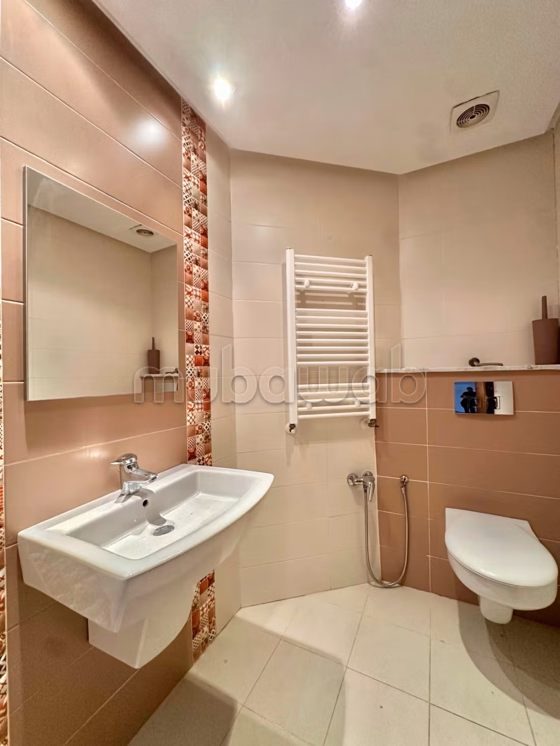 A louer: appartement s3 aux jardins de carthage