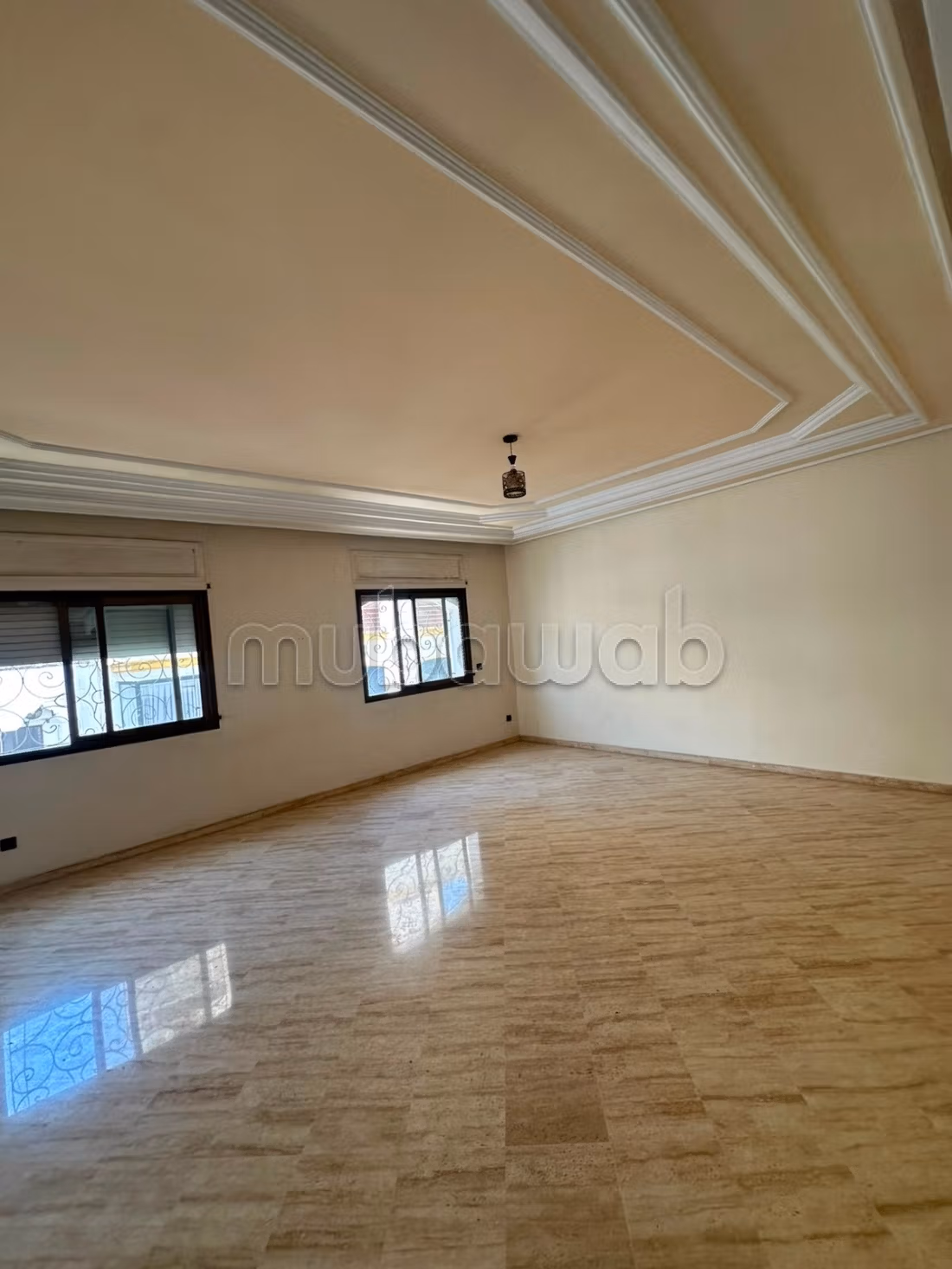 A Louer – Spacieux appartement de 172 m² au cœur de Racine – 12 000 DH/mois — 2