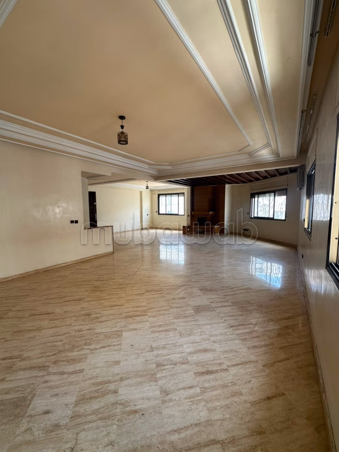 A Louer – Spacieux appartement de 172 m² au cœur de Racine – 12 000 DH/mois — 3