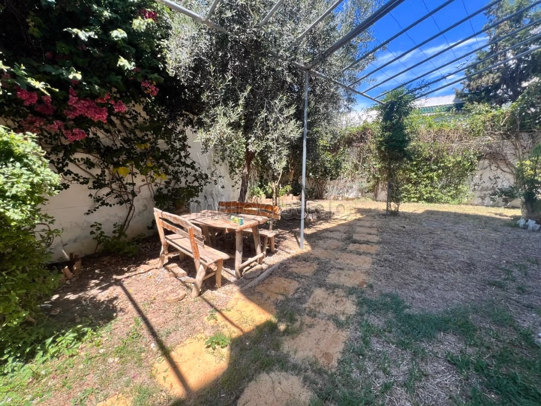 A vendre: S3 au RDC avec jardin de 210m²