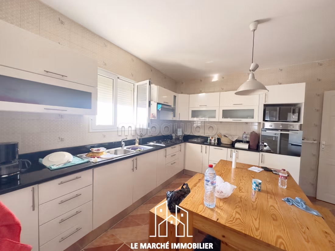 A vendre villa au manar 1