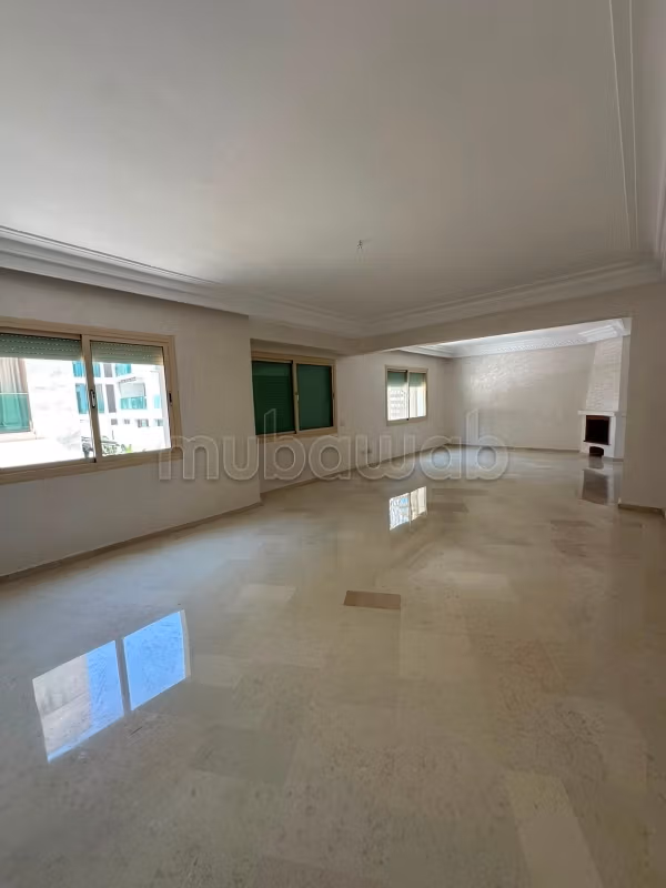 For sale - Superb apartment of 179 m² on the Boulevard de Bourgogne