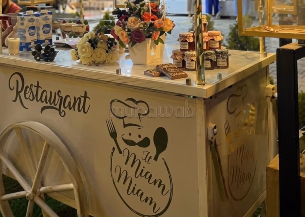 Turnkey Snack Restaurant Te Huur LOM26103
