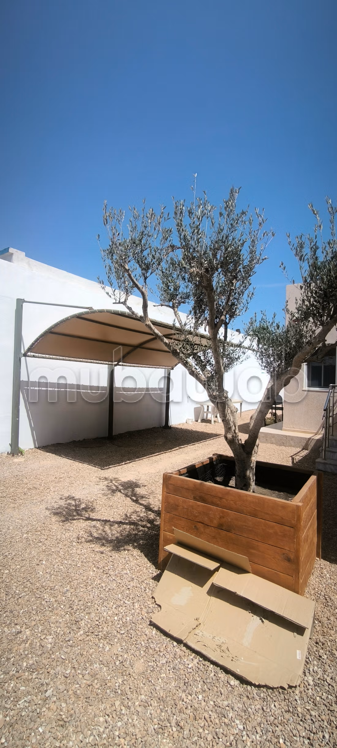 Location annuelle villa piscine tezdaine