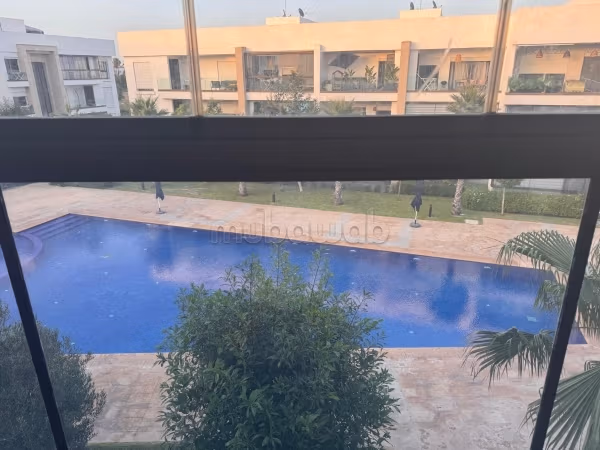 Stupenda appartamento arredato in vendita a Blue Water House a Dar Bouazza. 2 stanze. Ben arredato