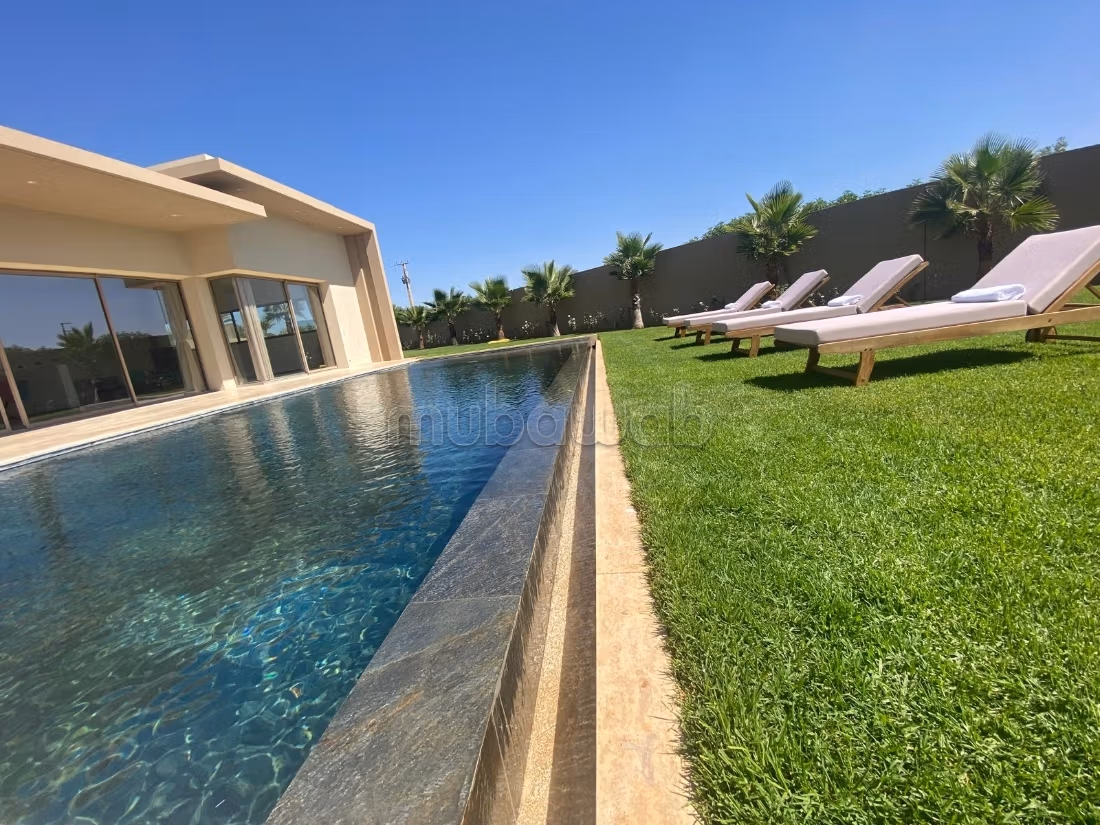 Villa de luxe meublée à louer avec sous location