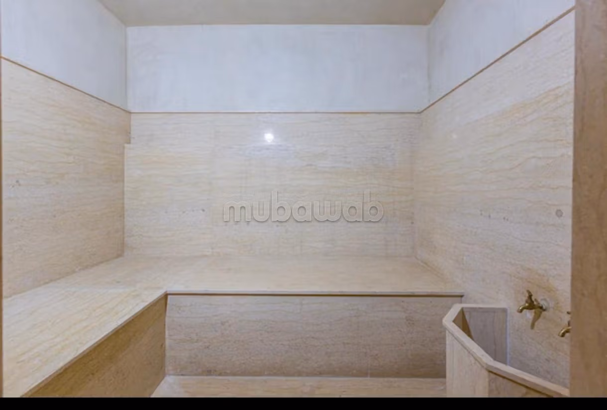 Villa de luxe meublée à louer avec sous location