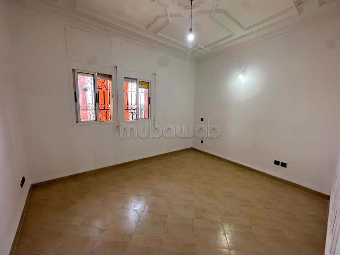 FOR RENT – Empty apartment in Rouidate