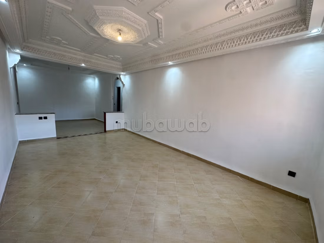 À LOUER – Appartement vide à Rouidate