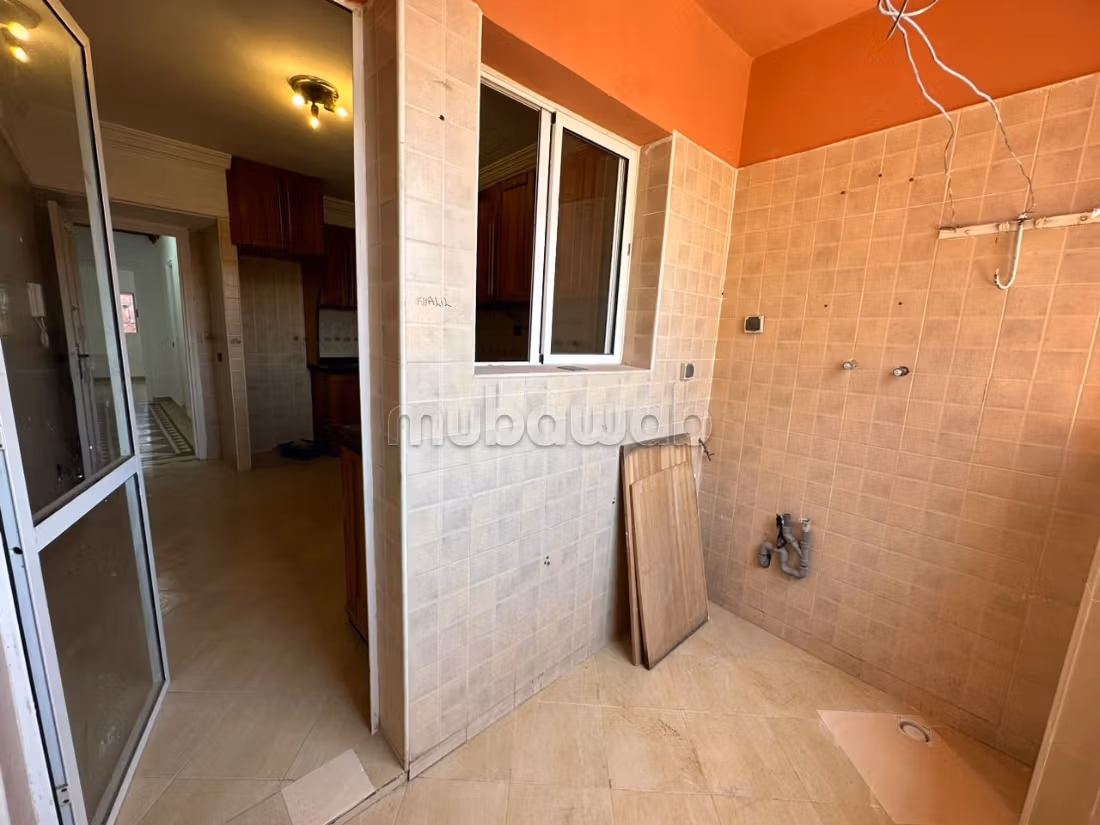 FOR RENT – Empty apartment in Rouidate