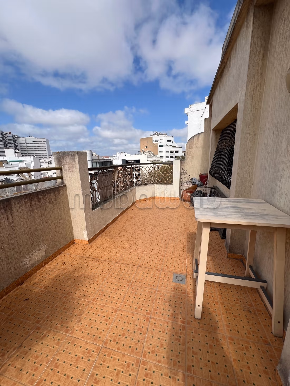 Louez cet appartement à Gauthier.
3 chambres.
Bien meublé — 5