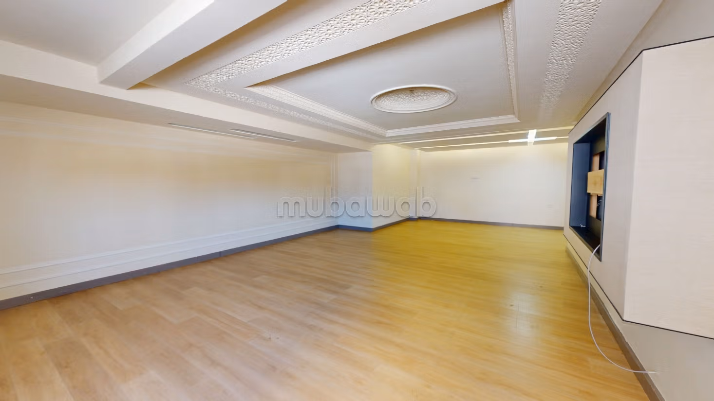 Appartement à louer – Place Toro,
Tanger — 2