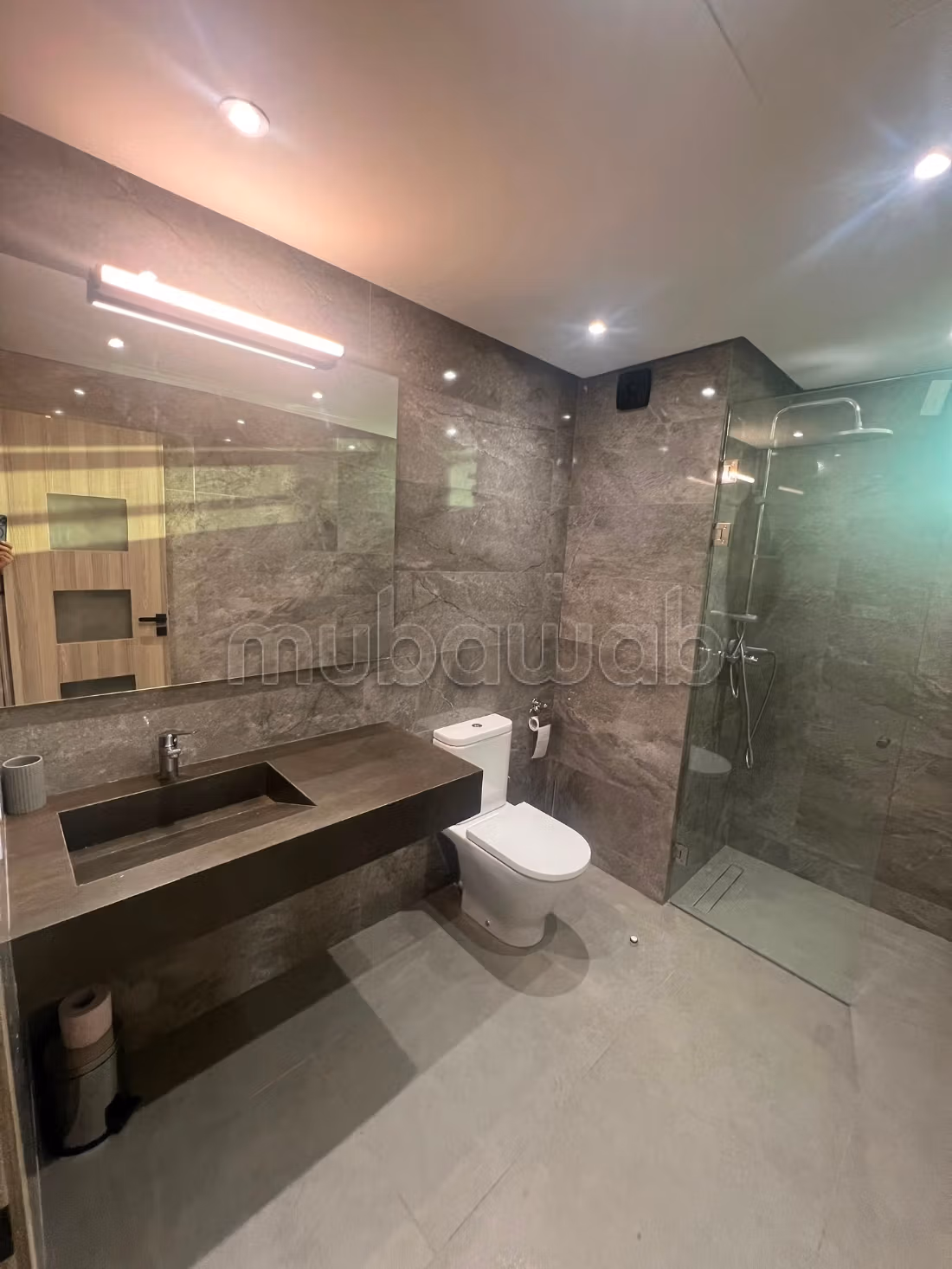 Affitto stagionale a Bella Vista. Superficie totale 136 m². Con ascensore e terrazza