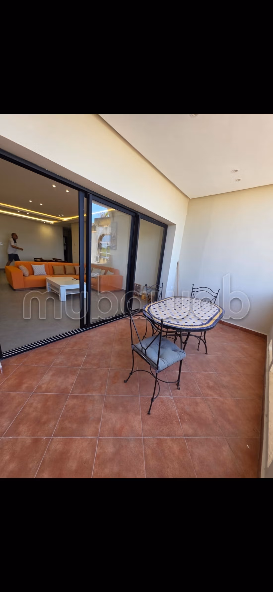 Affitto stagionale a Bella Vista. Superficie totale 136 m². Con ascensore e terrazza