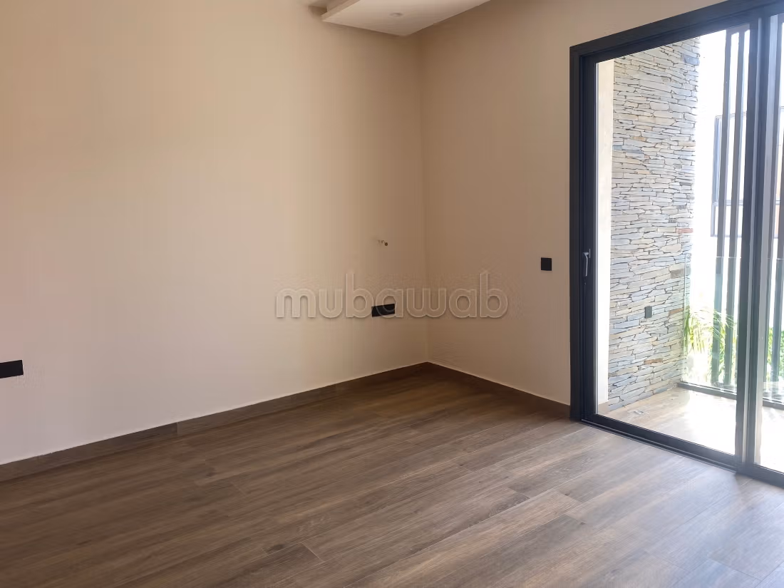 Contemporary Luxe Villa – Amelkis 3